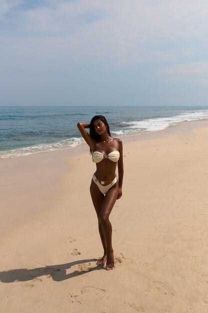VABA butter yellow